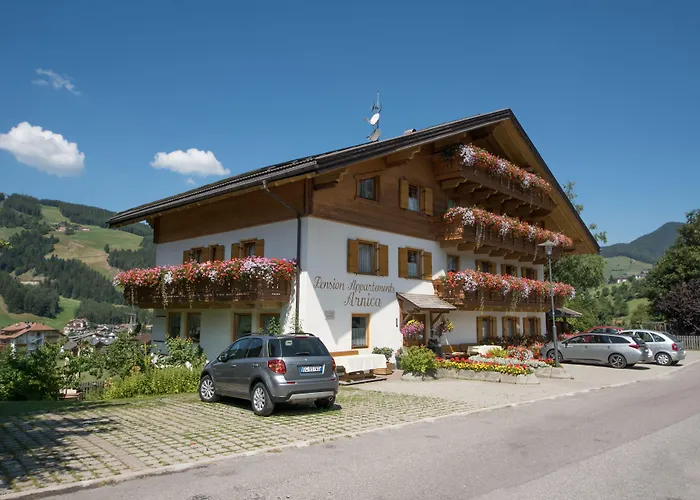 Aparthotel: Pension Arnica B&B