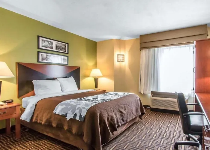 The Douillet By Demeure Hotels