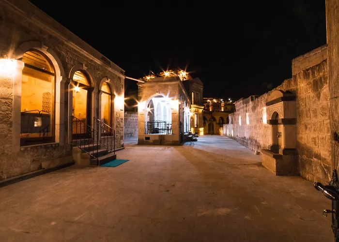 4-Sterne-Hotel: Sapphire Stone House