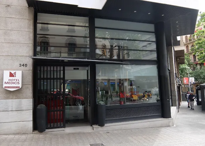 Günstiges Hotel: Hotel Medicis