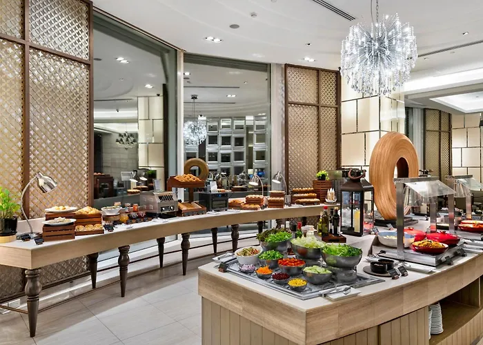 Jacuzzi-Hotel: Grande Centre Point Hotel Terminal21