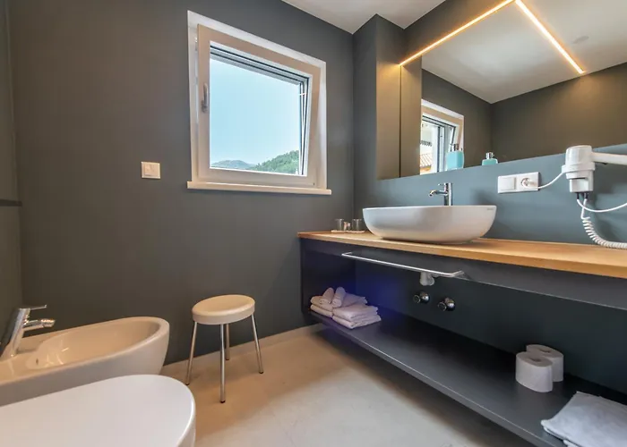 Lapis Monti Apartments & Suites