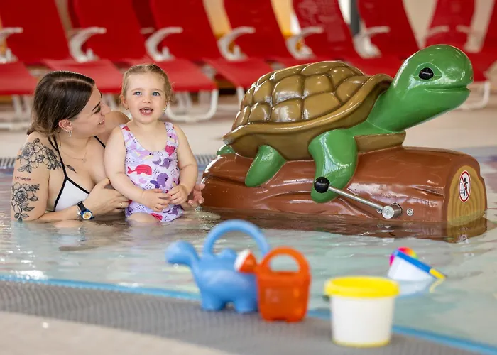 H2O Hotel-Therme-Resort, 3 Sterne superior, für Familien mit Kindern