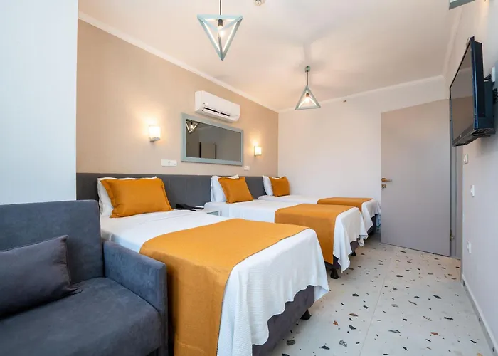 Tonoz Beach Hotel