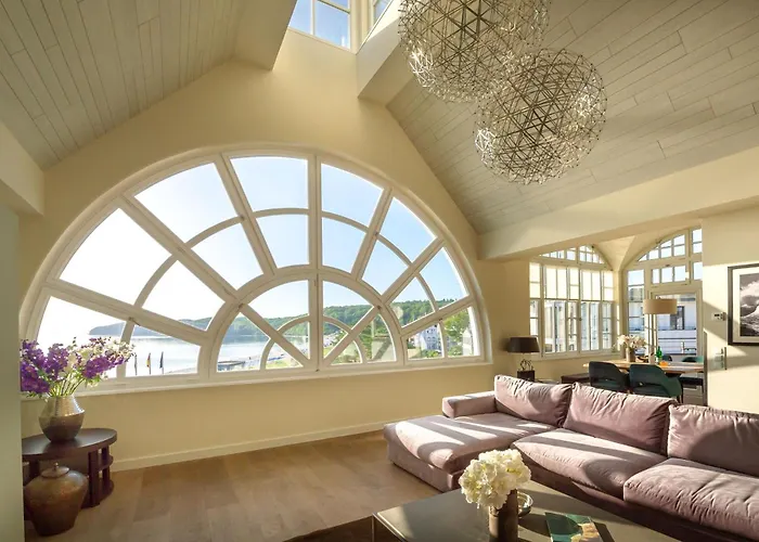 Strandschloss Binz - Penthouse Royal Beach mit Sauna, Kamin, Terrasse, Meerblick