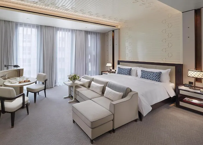  Mandarin Oriental