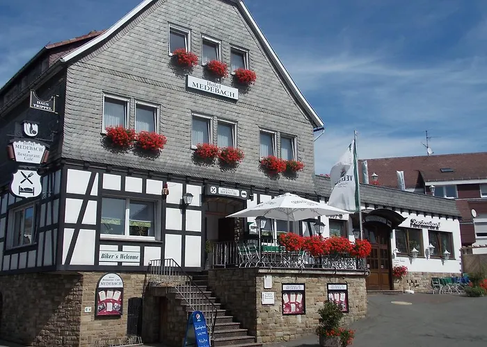 Medebach - Zum Schwanenkönig