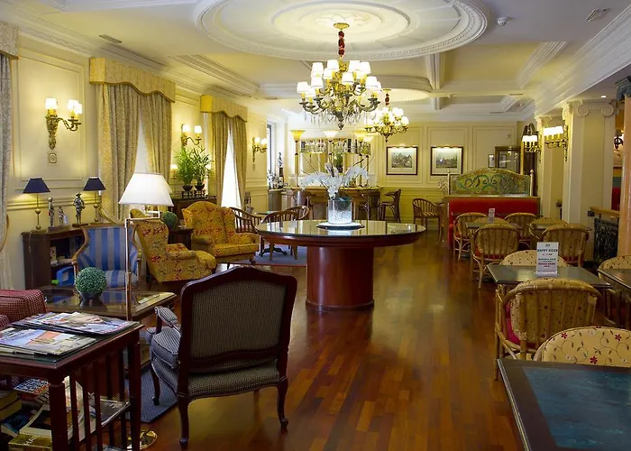 Hotel Carlos V