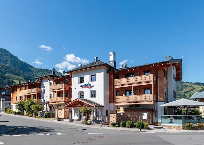 Ferienvermietung: Avenida Mountain Resort By Alpin Rentals