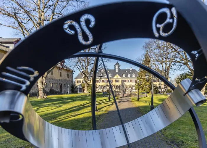 Hotel mit Tennis: TOP Jagdschloss Hotel Niederwald